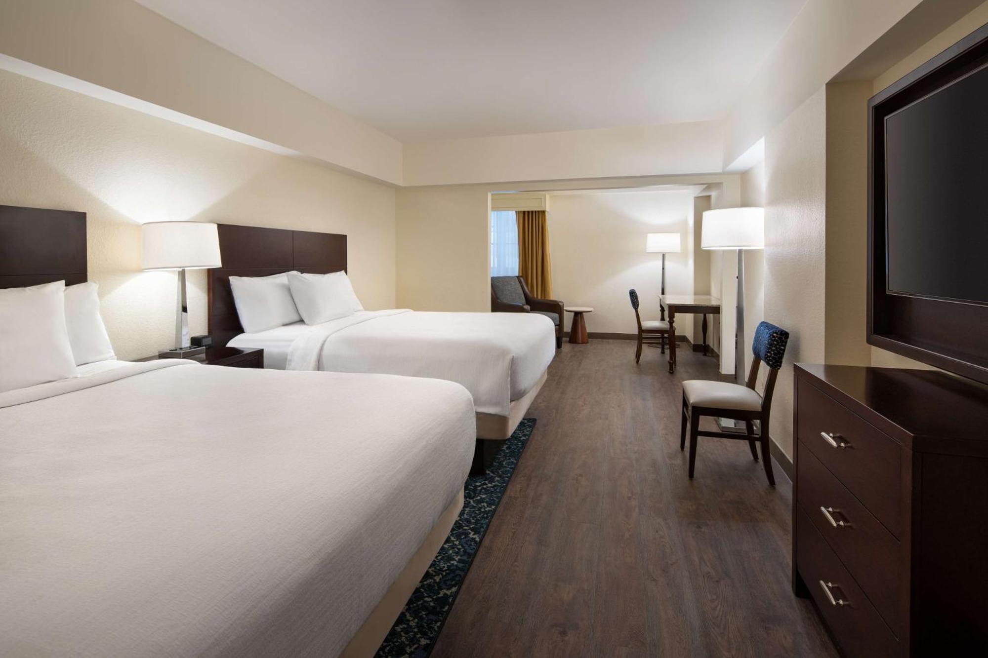 Queen Suite with Two Queen Beds