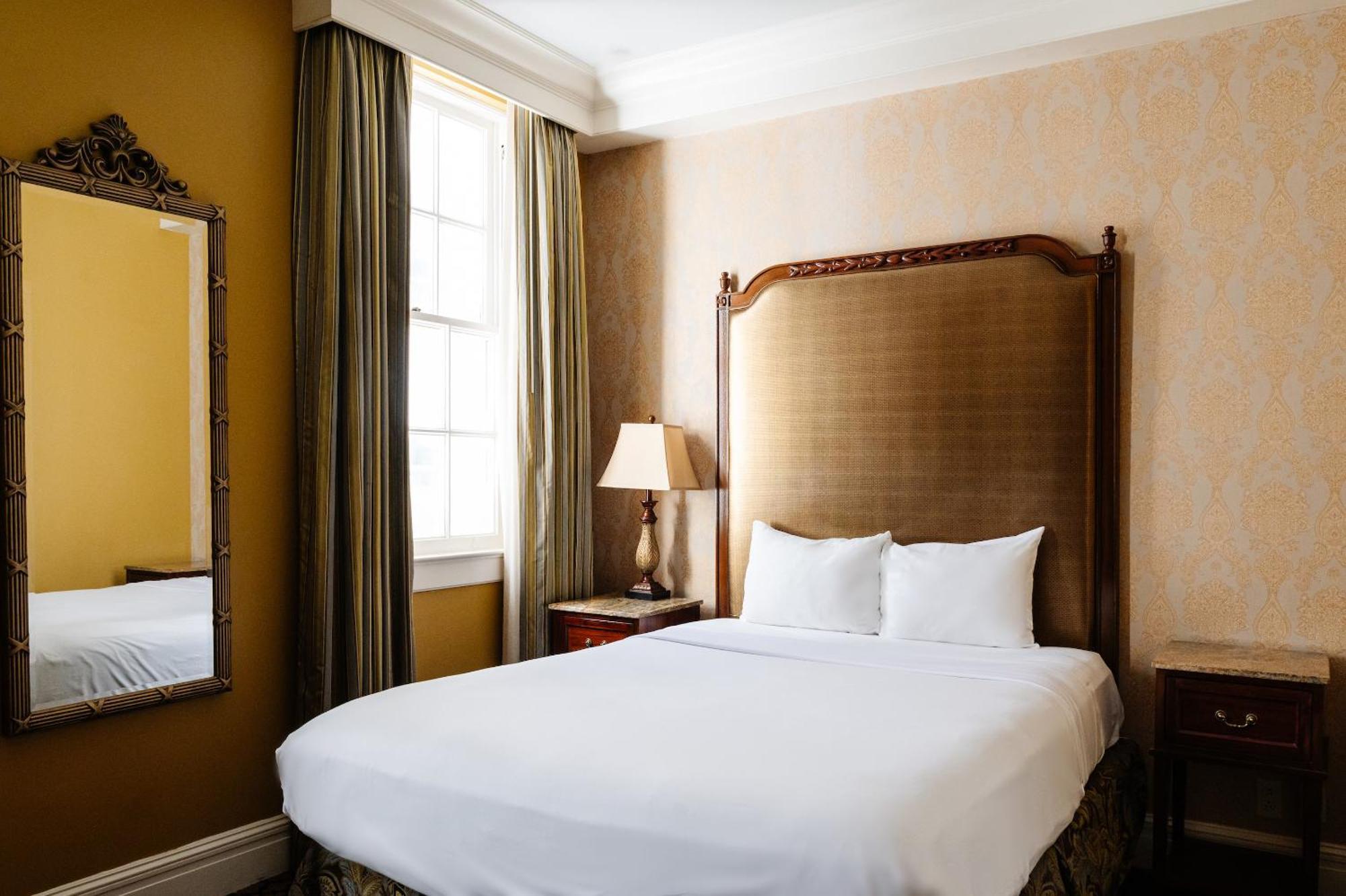 Queen Room (24/7 Front Desk),1632237292:JPEG