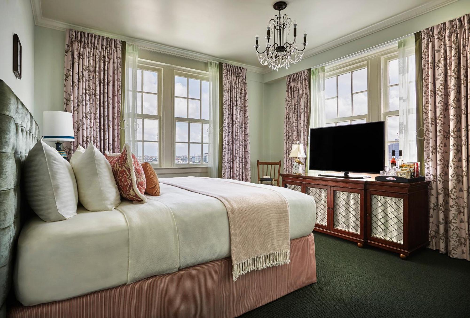 Deluxe Family Suite,1227184970:JPEG