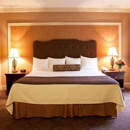 Best Western Plus French Quarter Courtyard Hotel-3