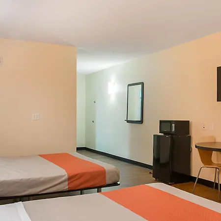 Motel 6-New Orleans, La - Near Downtown-2