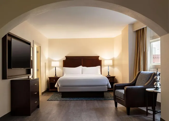 Embassy Suites By Hilton New Orleans Convention Center