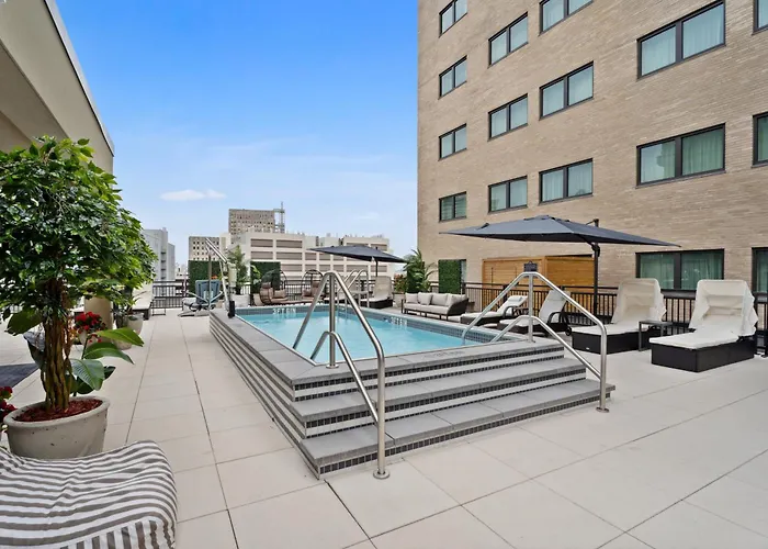 The Eleanor New Orleans Hotel