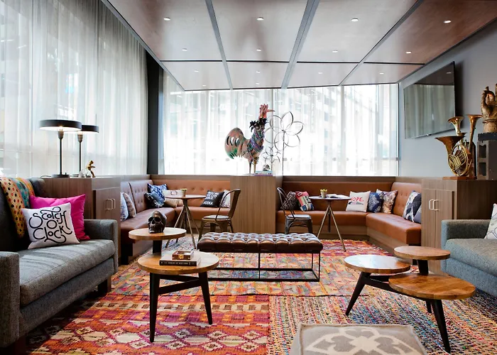 Moxy New Orleans Downtown/French Quarter Area Hotel