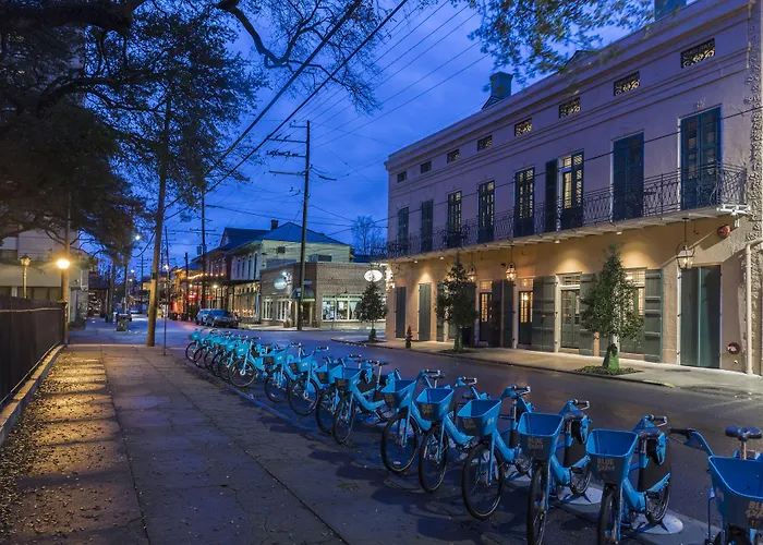 Royal Frenchmen Hotel And Bar New Orleans